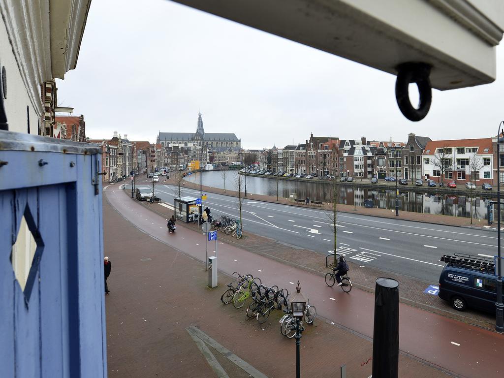 Turfhuys Aan Het Spaarne Haarlem Extérieur photo