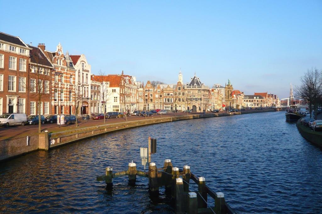 Turfhuys Aan Het Spaarne Haarlem Extérieur photo